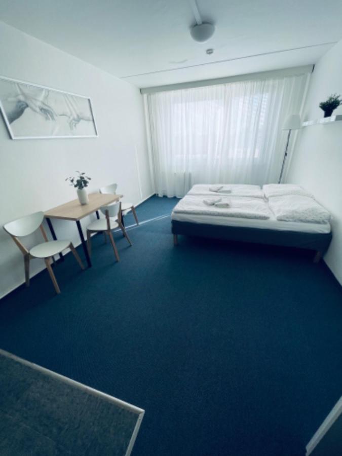 Apartmany Bryksova Prag Eksteriør billede